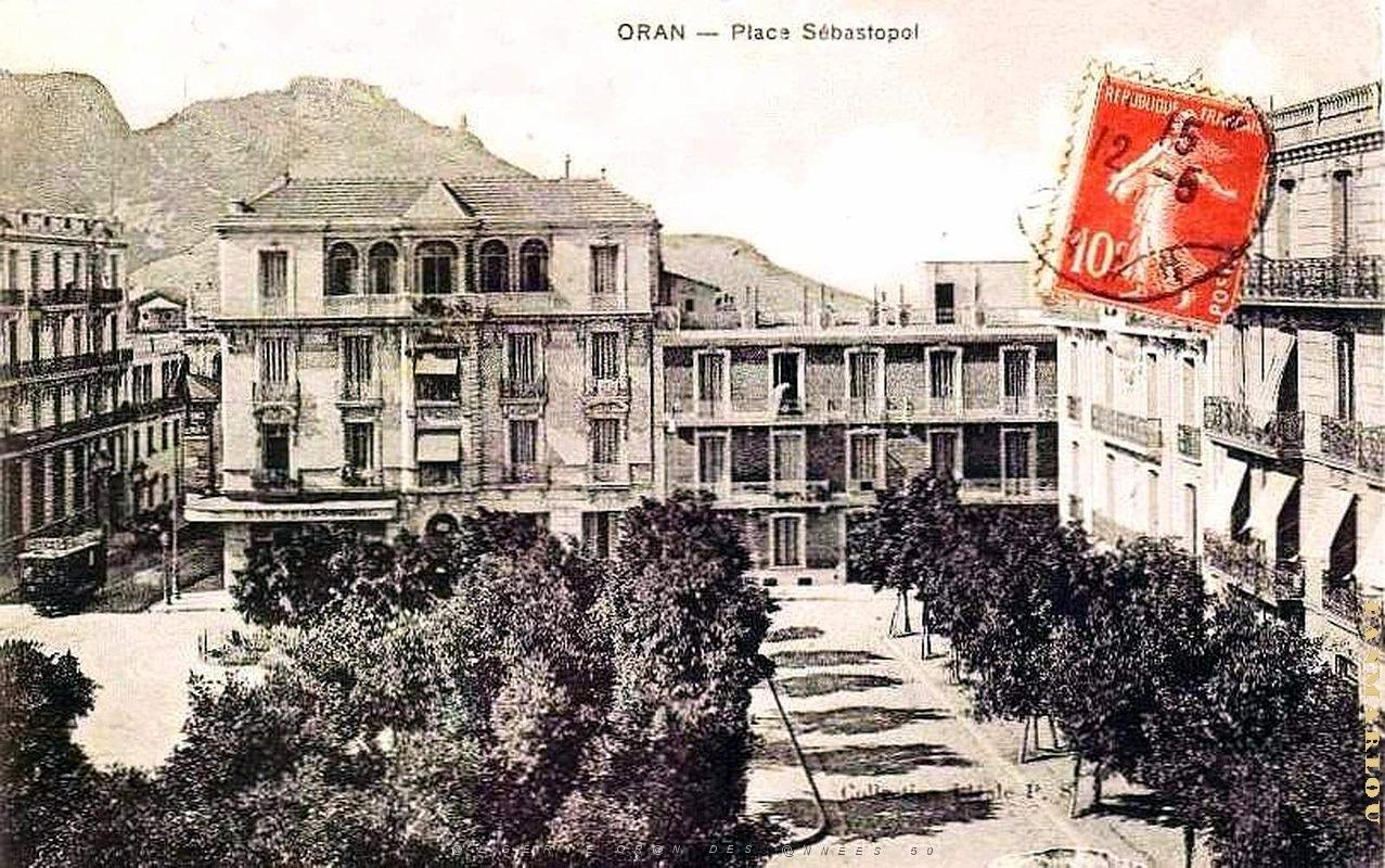 Oran - Place Sebastopol.jpg